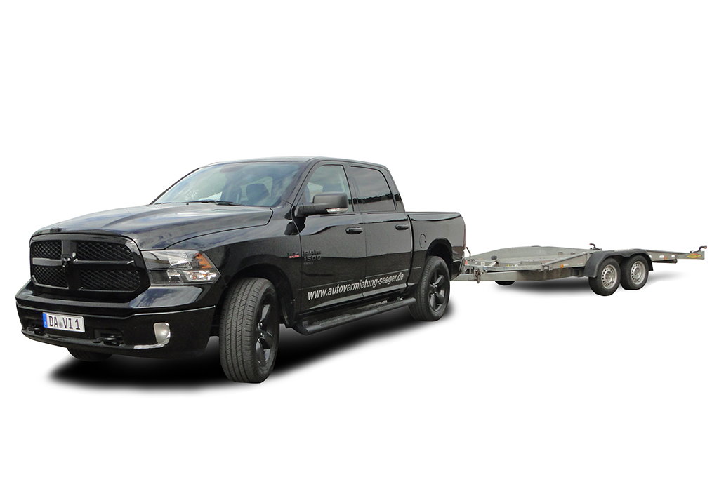 Dodge Ram mit Autotransportanhänger